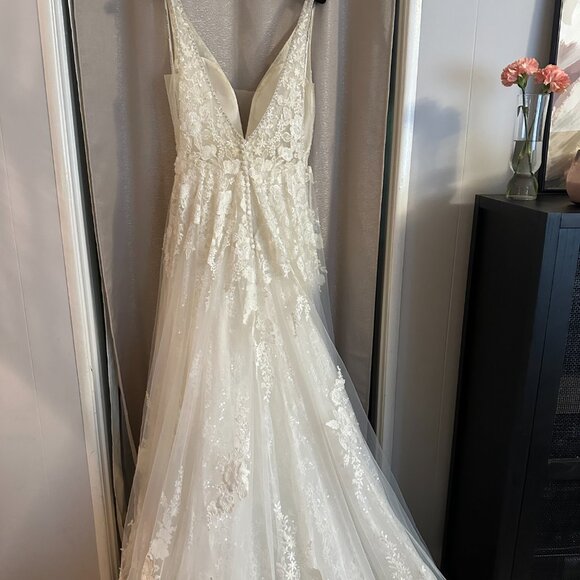 Morilee Suzanne Dress #2142 - FLOOR SAMPLE- New with Tags - Picture 3 of 11